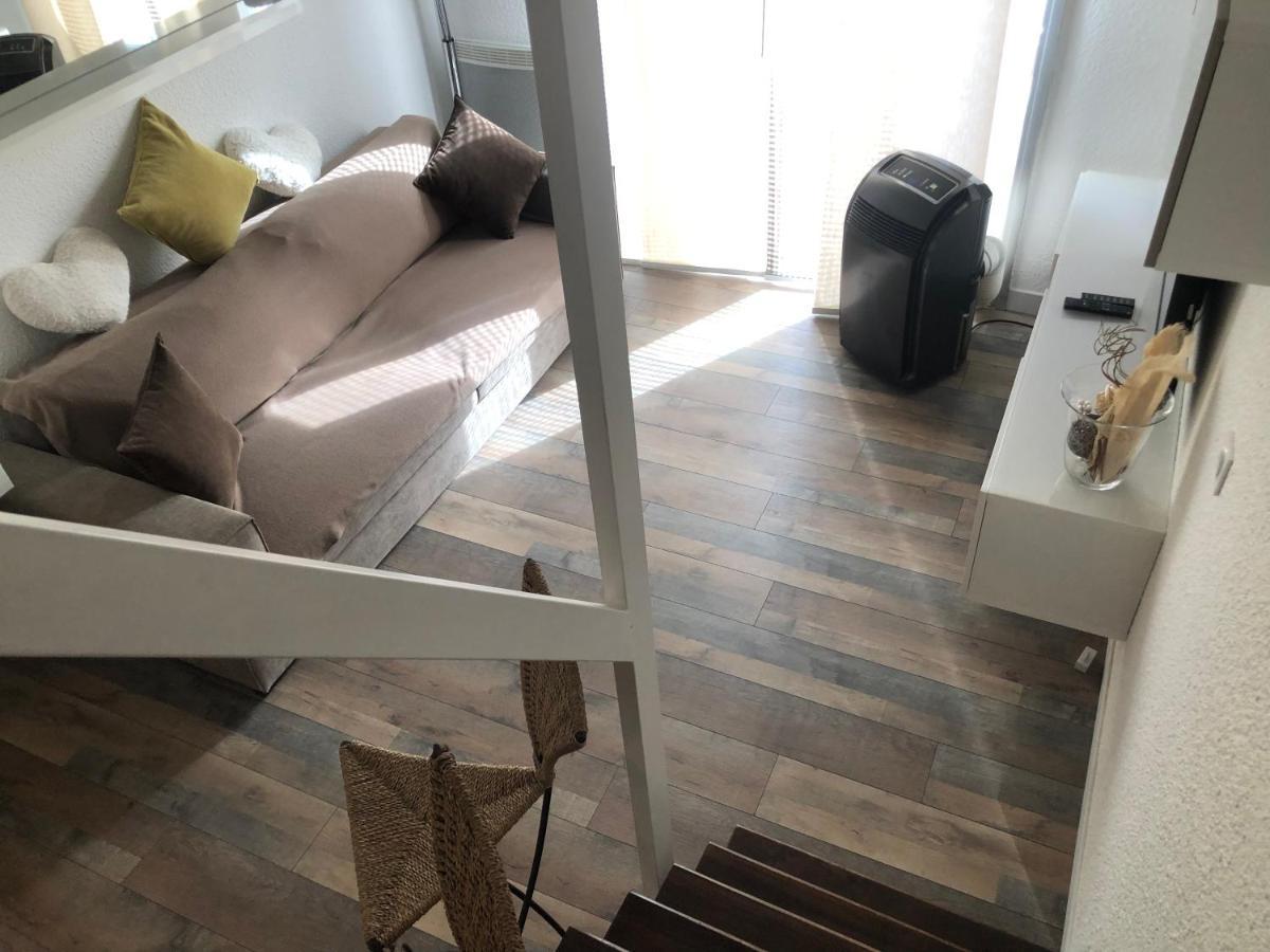 T2/T3 Duplex A Port Frejus Proche De La Mer Apartman Kültér fotó